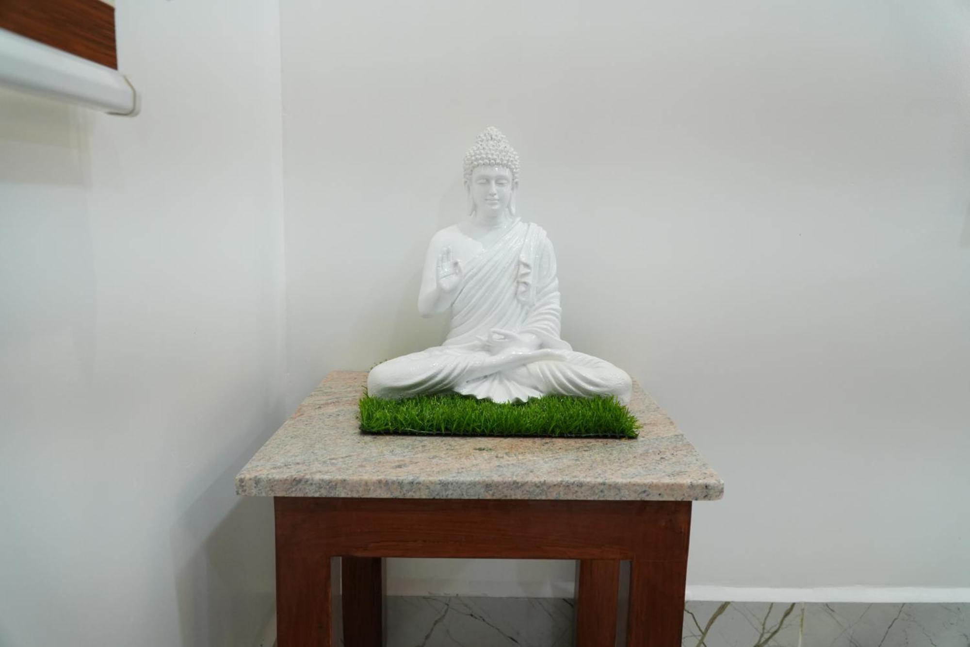 Uj Pallazzio - Business Class Luxury Hotel Tiruvannamalai Ngoại thất bức ảnh